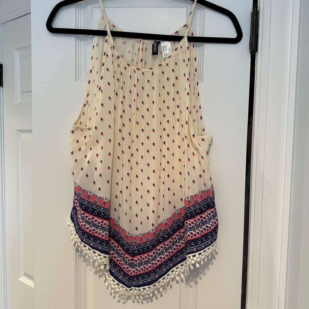 H&M Cream and Pink Patterned Blouse